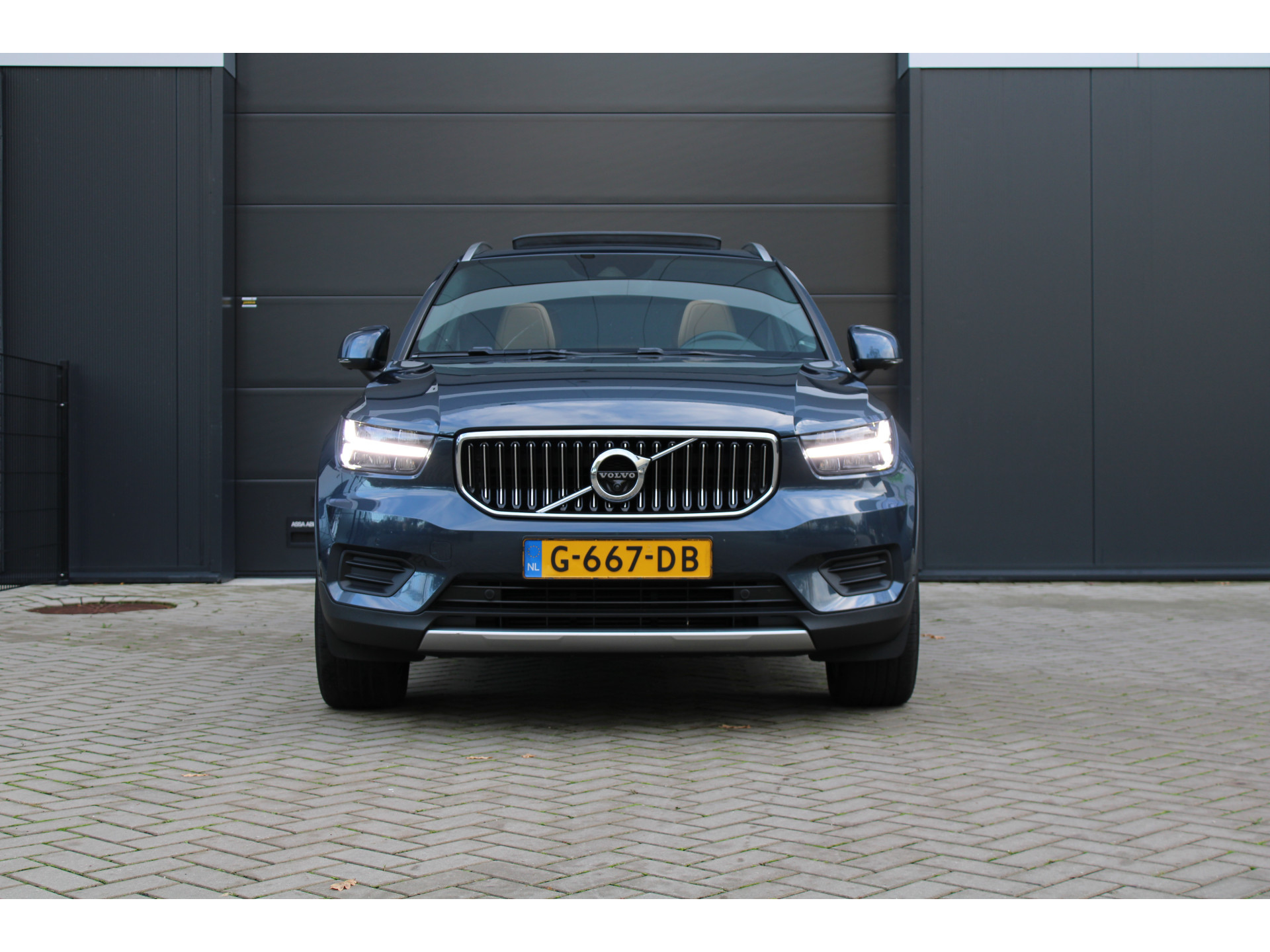 Volvo XC40 2.0 T4 Inscription 48824601-12.jpg | ROS Automotive
