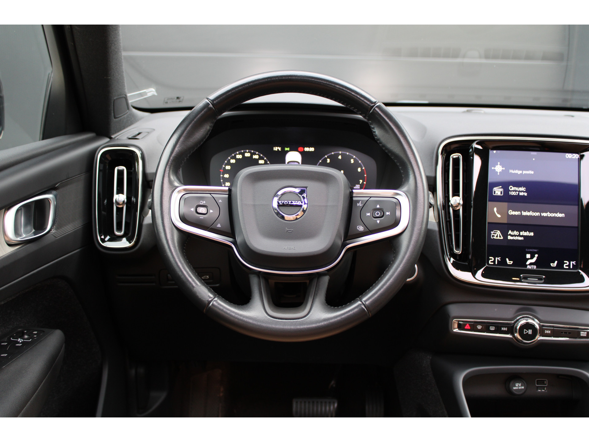 Volvo XC40 2.0 T4 Inscription 48824601-27.jpg | ROS Automotive