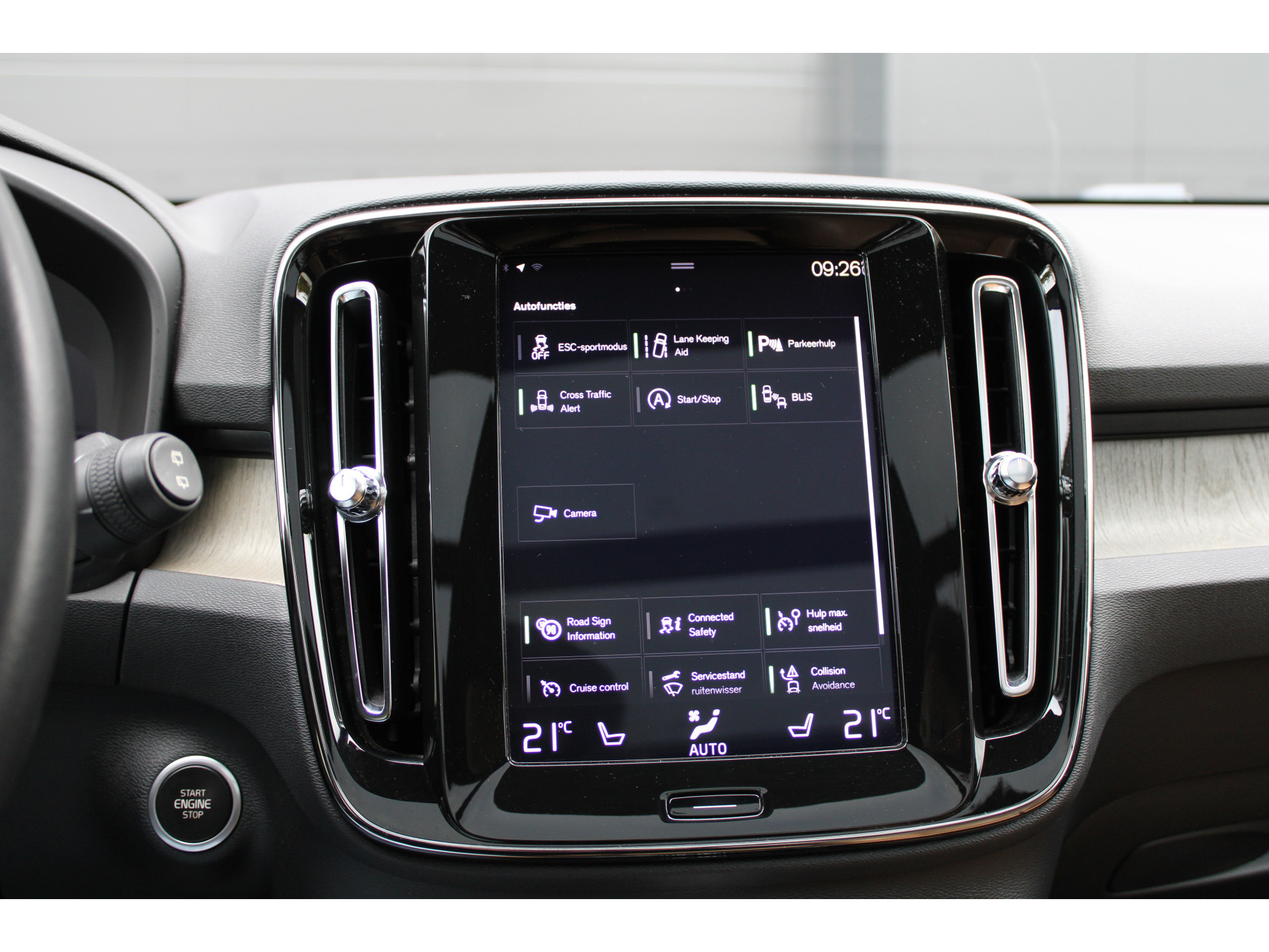 Volvo XC40 2.0 T4 Inscription 48824601-39.jpg | ROS Automotive