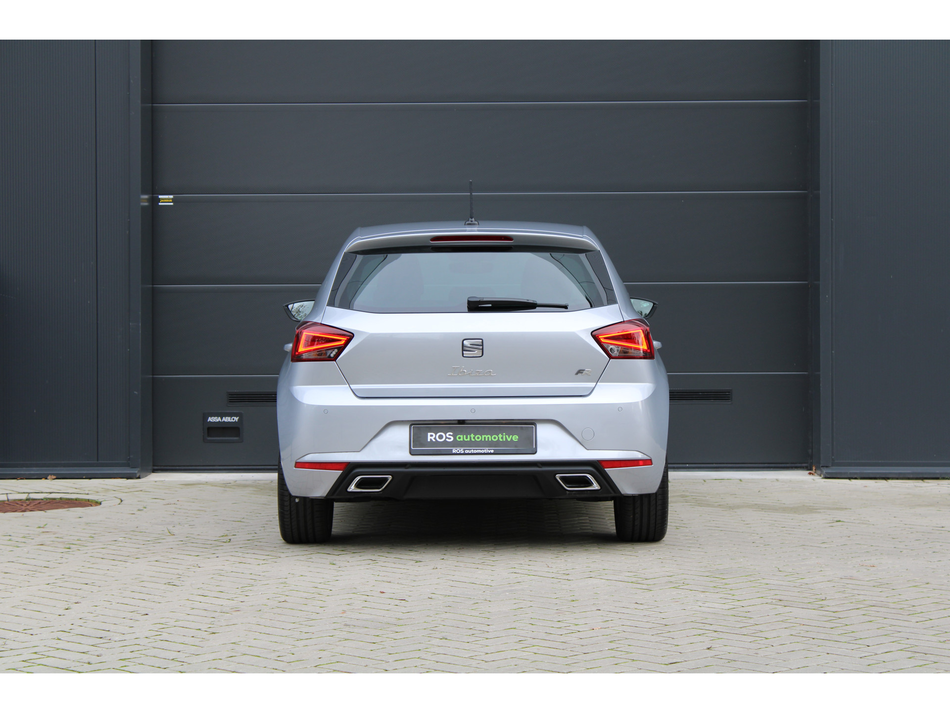 SEAT Ibiza 1.0 EcoTSI FR DSG7 48829652-10.jpg | ROS Automotive