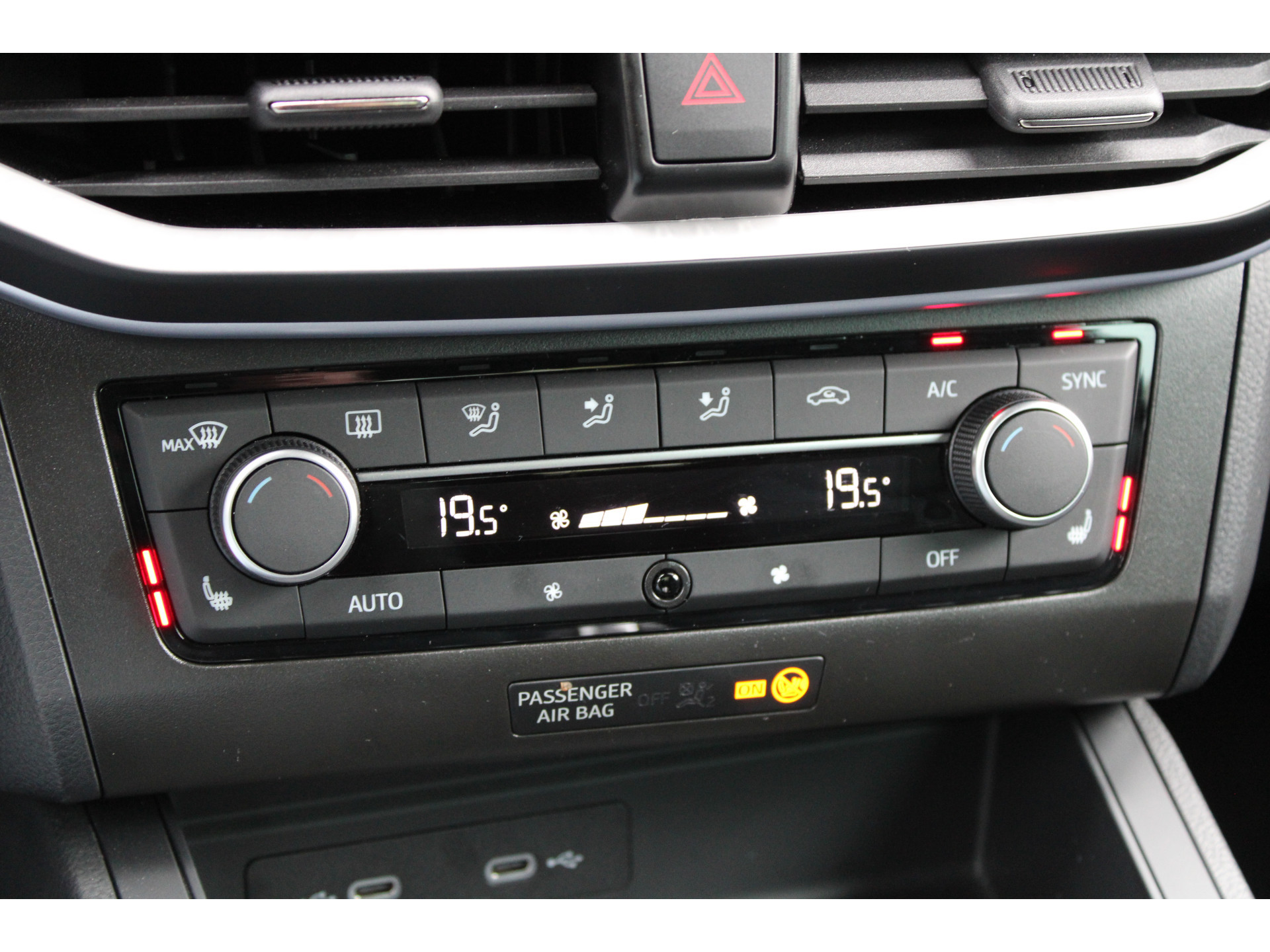 SEAT Ibiza 1.0 EcoTSI FR DSG7 48829652-25.jpg | ROS Automotive