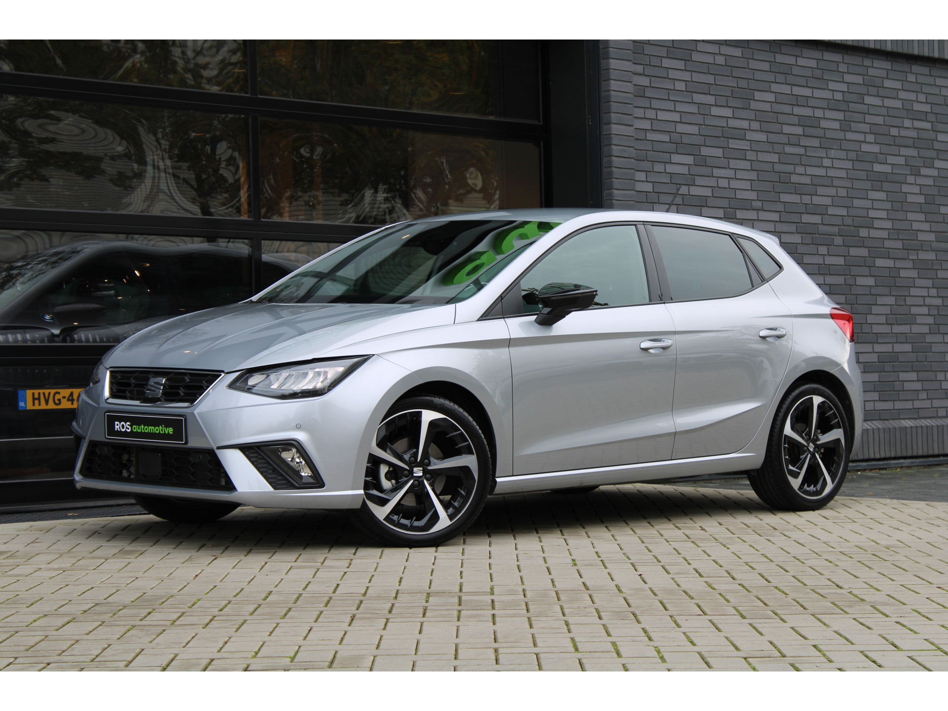 SEAT Ibiza 1.0 EcoTSI FR DSG7 48829652-3.jpg | ROS Automotive