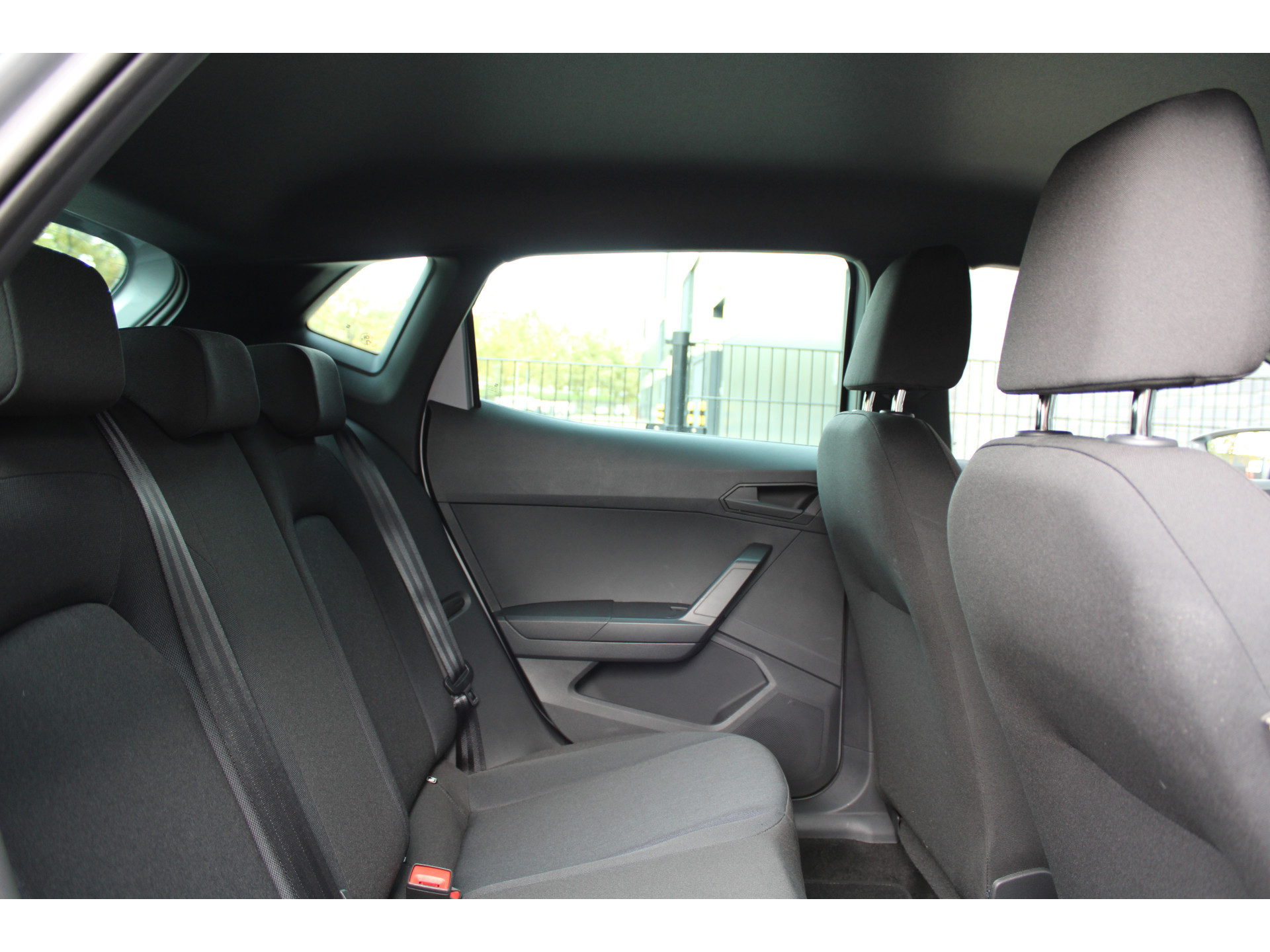 SEAT Ibiza 1.0 EcoTSI FR DSG7 48829652-33.jpg | ROS Automotive