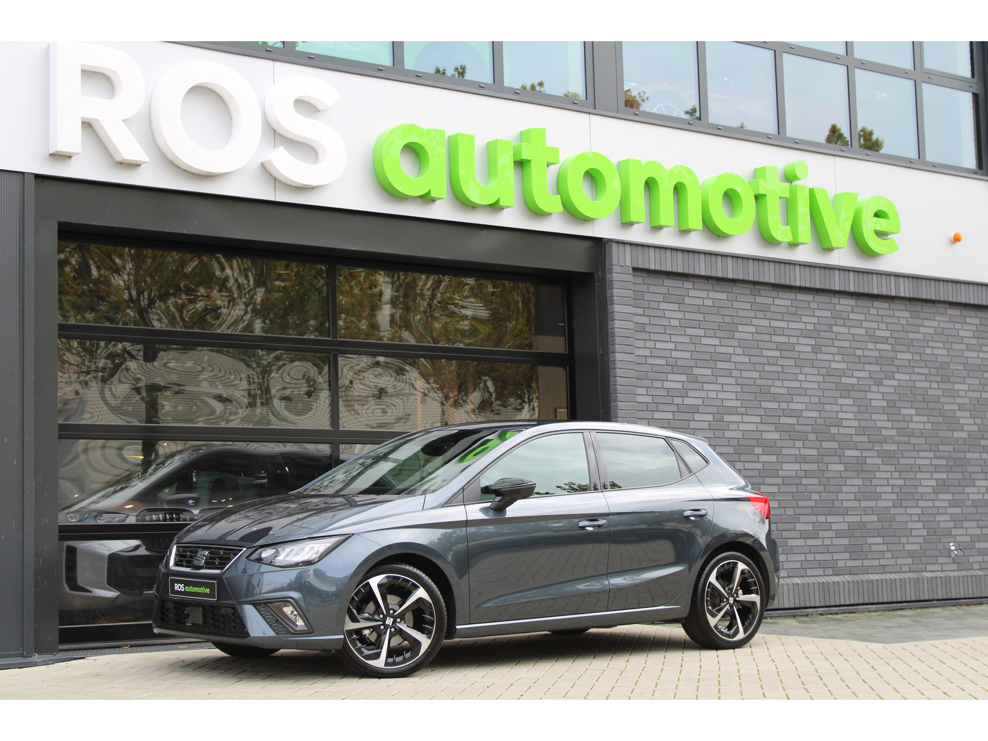 SEAT Ibiza 1.0 EcoTSI FR 48829862-0.jpg | ROS Automotive