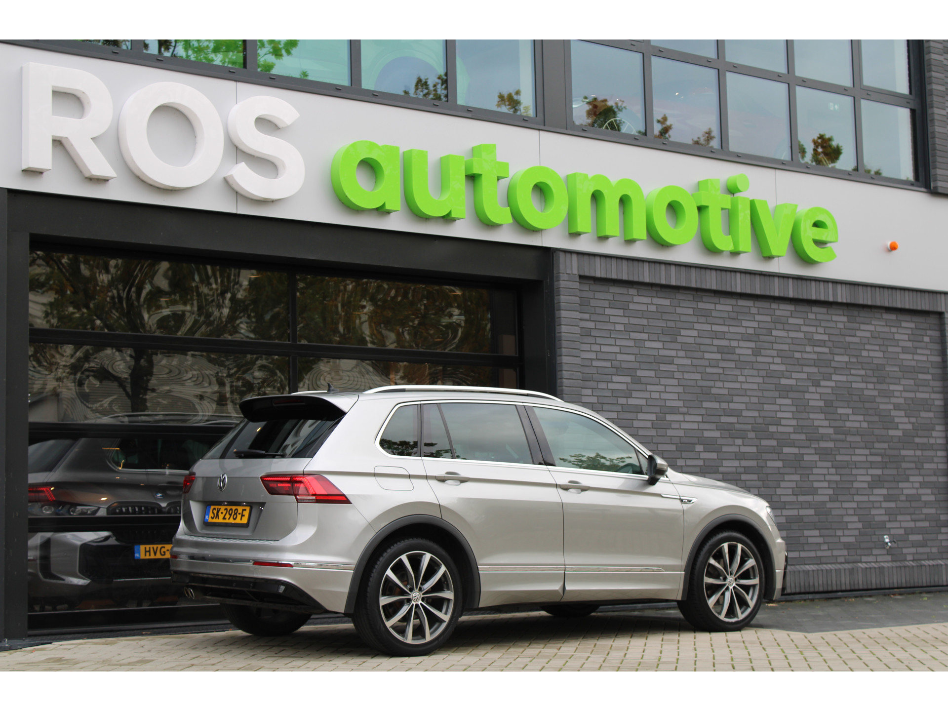 Volkswagen Tiguan 1.4 TSI ACT Comfortline Business 48830516-1.jpg | ROS Automotive