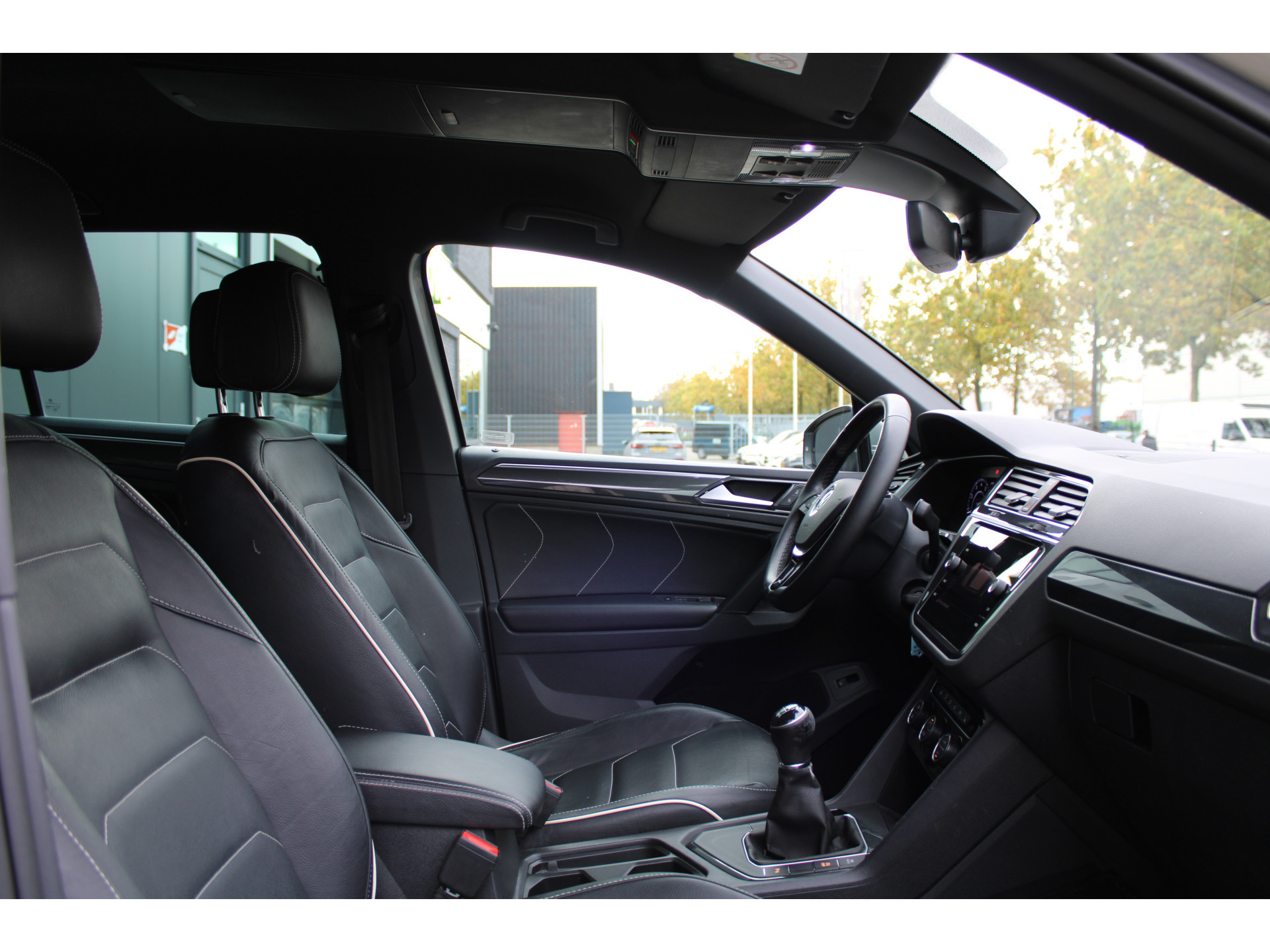 Volkswagen Tiguan 1.4 TSI ACT Comfortline Business 48830516-15.jpg | ROS Automotive