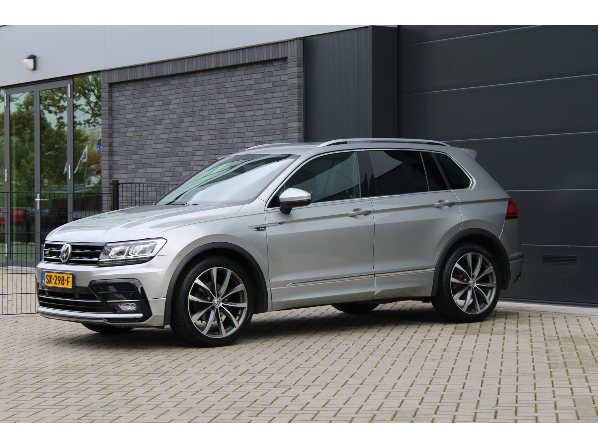 Volkswagen Tiguan 1.4 TSI ACT Comfortline Business 48830516-34.jpg | ROS Automotive