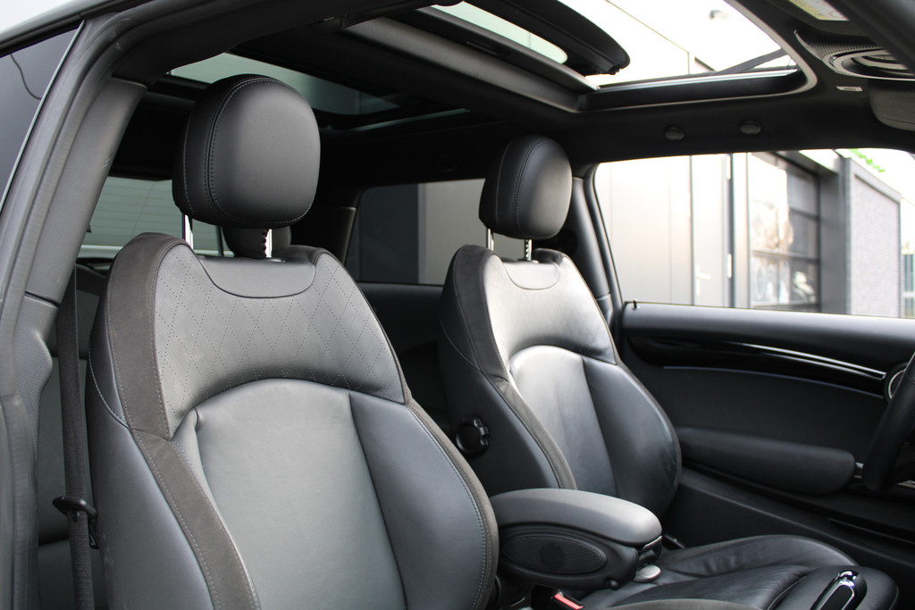 MINI Mini 1.5 Cooper Camden Plus Edition 49685232-17.jpg | ROS Automotive