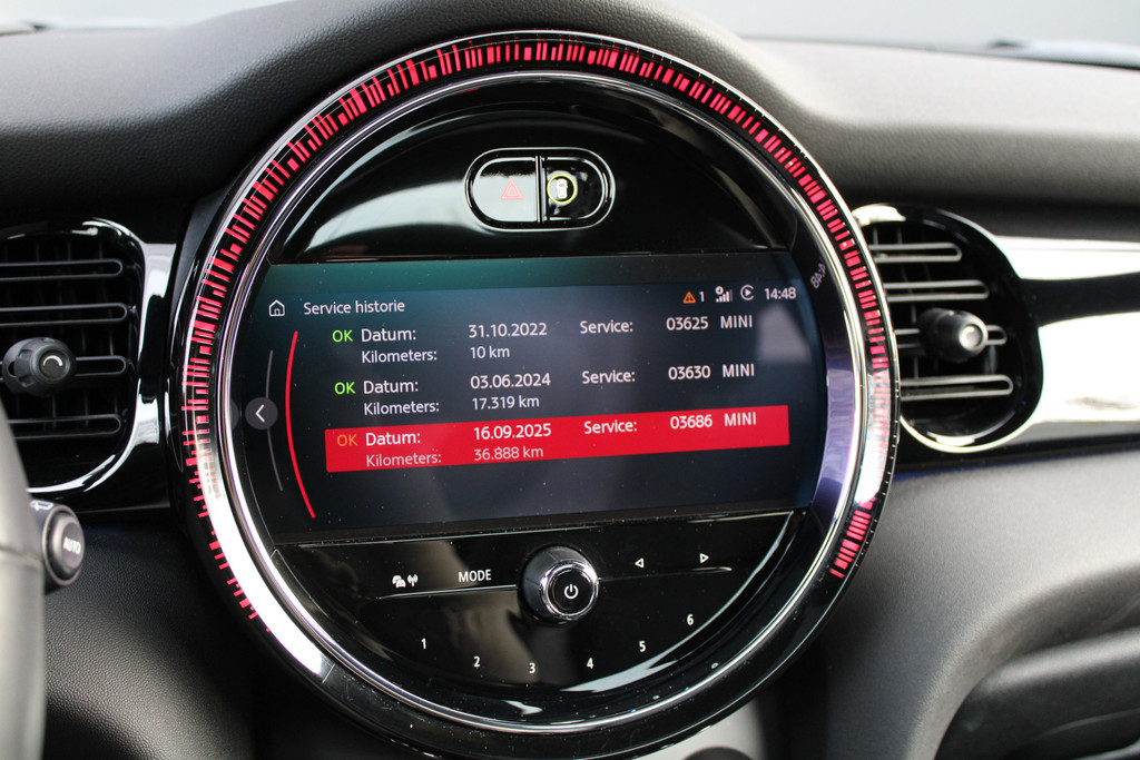 MINI Mini 1.5 Cooper Camden Plus Edition 49685232-30.jpg | ROS Automotive