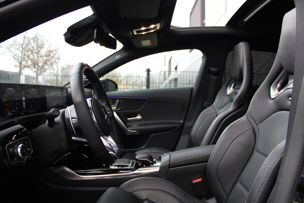 Mercedes-Benz CLA-Klasse Shooting Brake AMG 35 4MATIC Premium Plus 50193848-11.jpg | ROS Automotive
