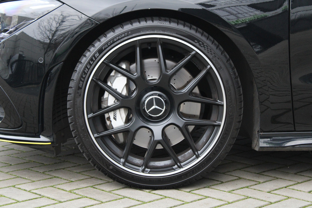 Mercedes-Benz CLA-Klasse Shooting Brake AMG 35 4MATIC Premium Plus 50193848-17.jpg | ROS Automotive