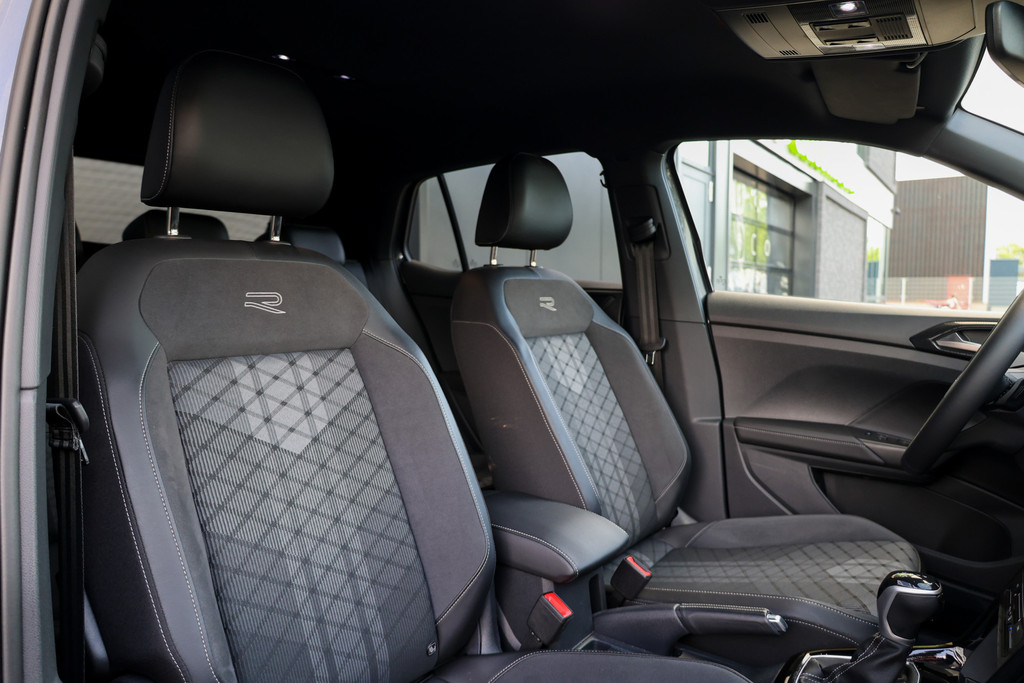 Volkswagen T-Cross 1.0 TSI R-Line Edition 54113226-14.jpg | ROS Automotive