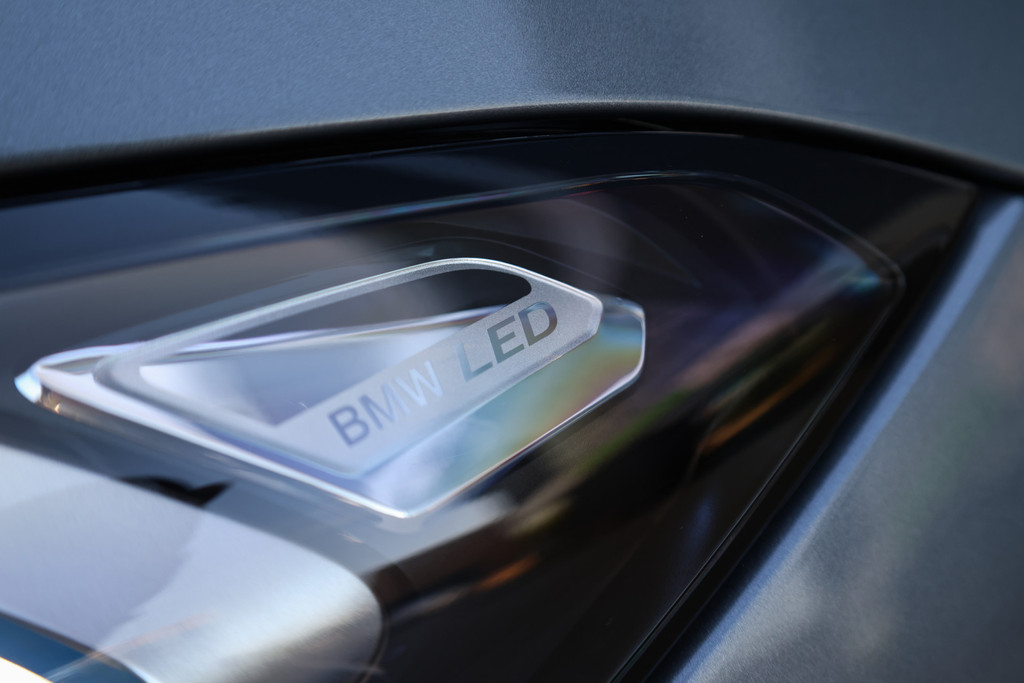 BMW 3-serie 330e M-SPORT 55720551-7.jpg | ROS Automotive