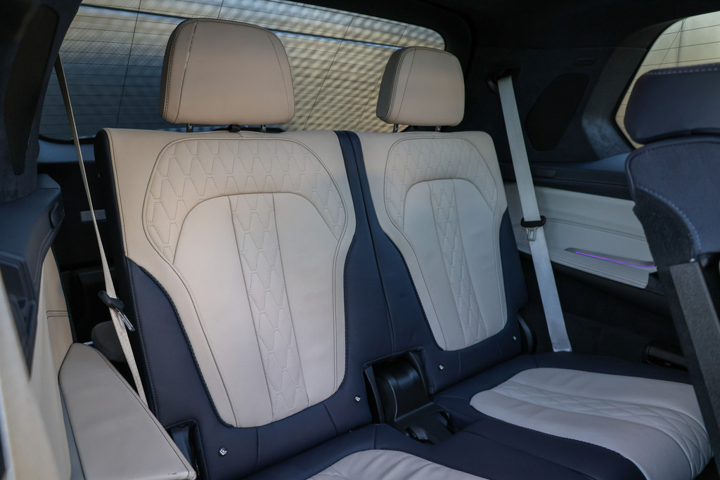 BMW X7 xDrive40d High Executive 57571285-13.jpg | ROS Automotive