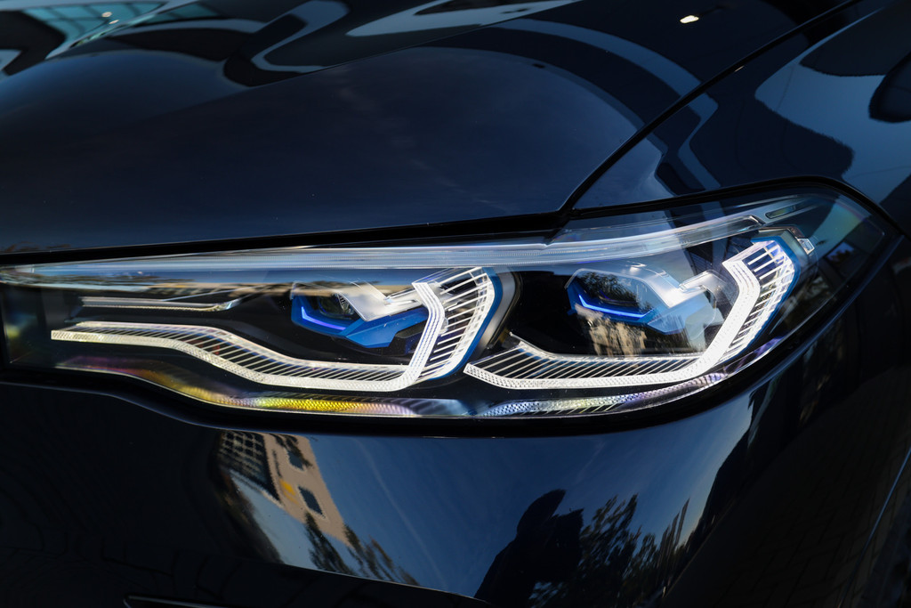 BMW X7 xDrive40d High Executive 57571285-17.jpg | ROS Automotive