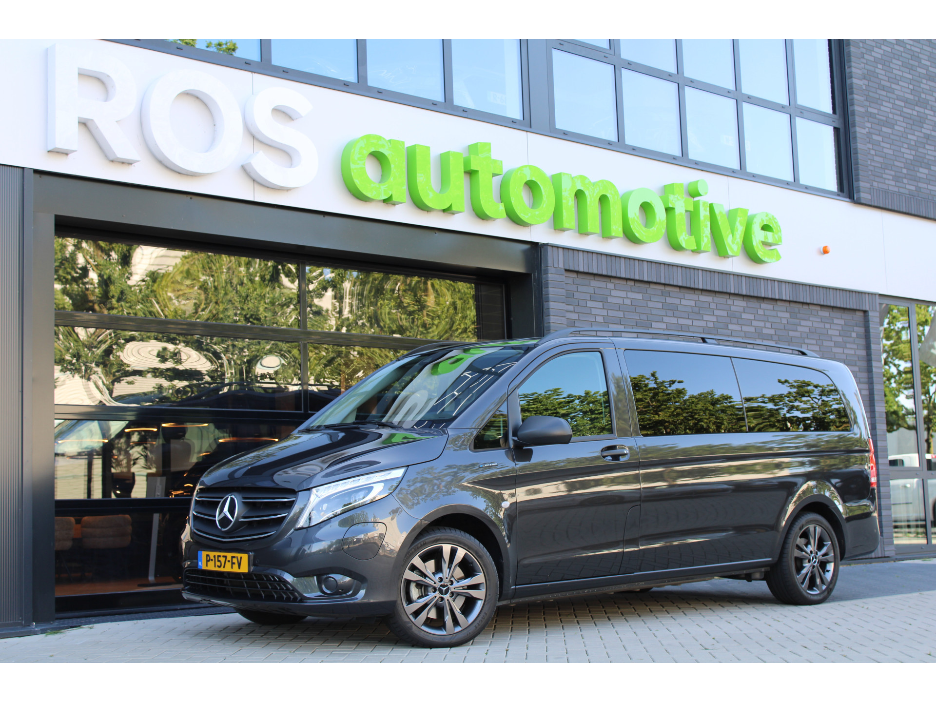 Mercedes-Benz EVITO TOURER PRO L3 90 kWh 46881946-0.jpg | ROS Automotive
