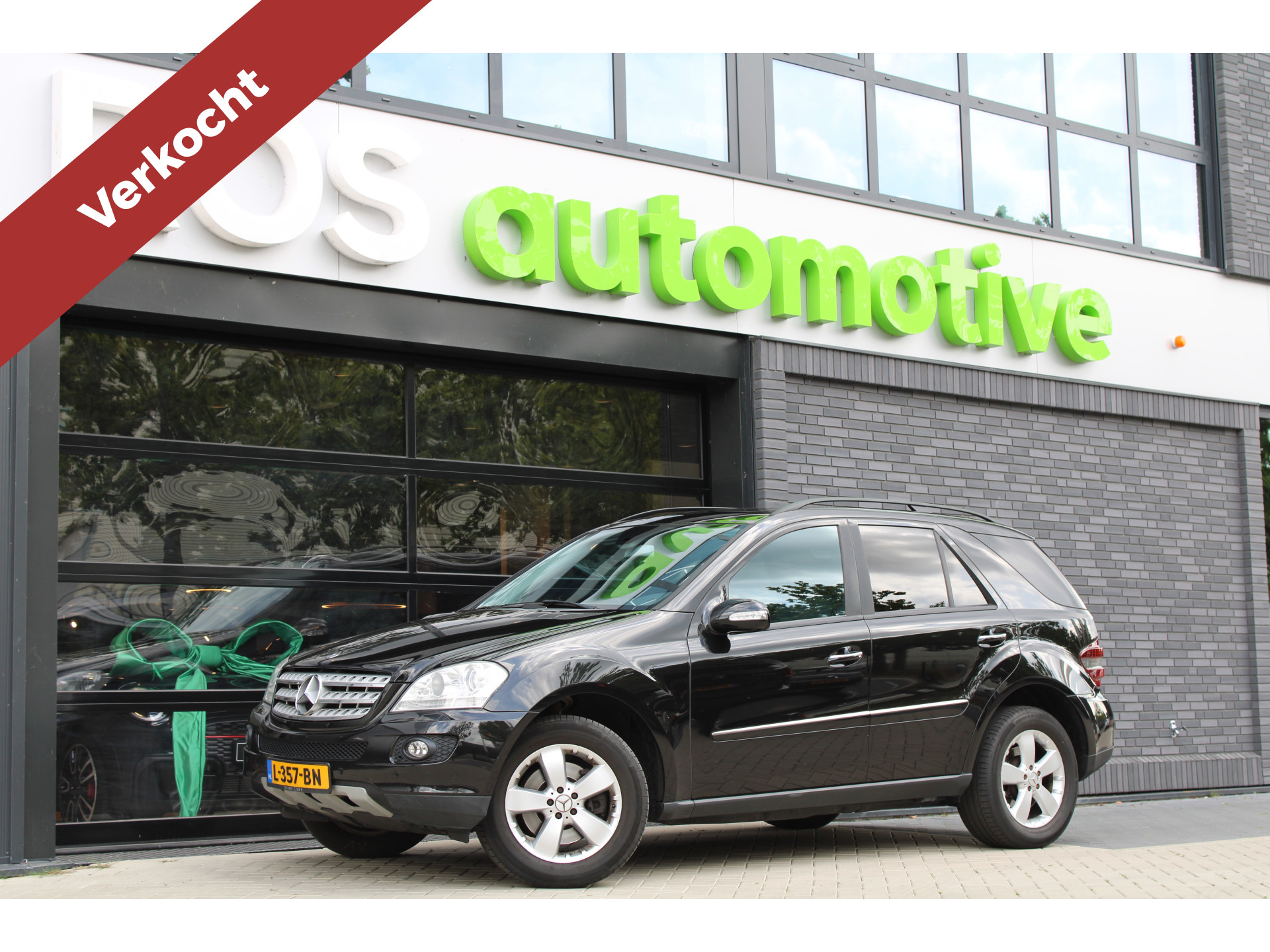 Mercedes-Benz M-Klasse 500 47298185-0.jpg | ROS Automotive