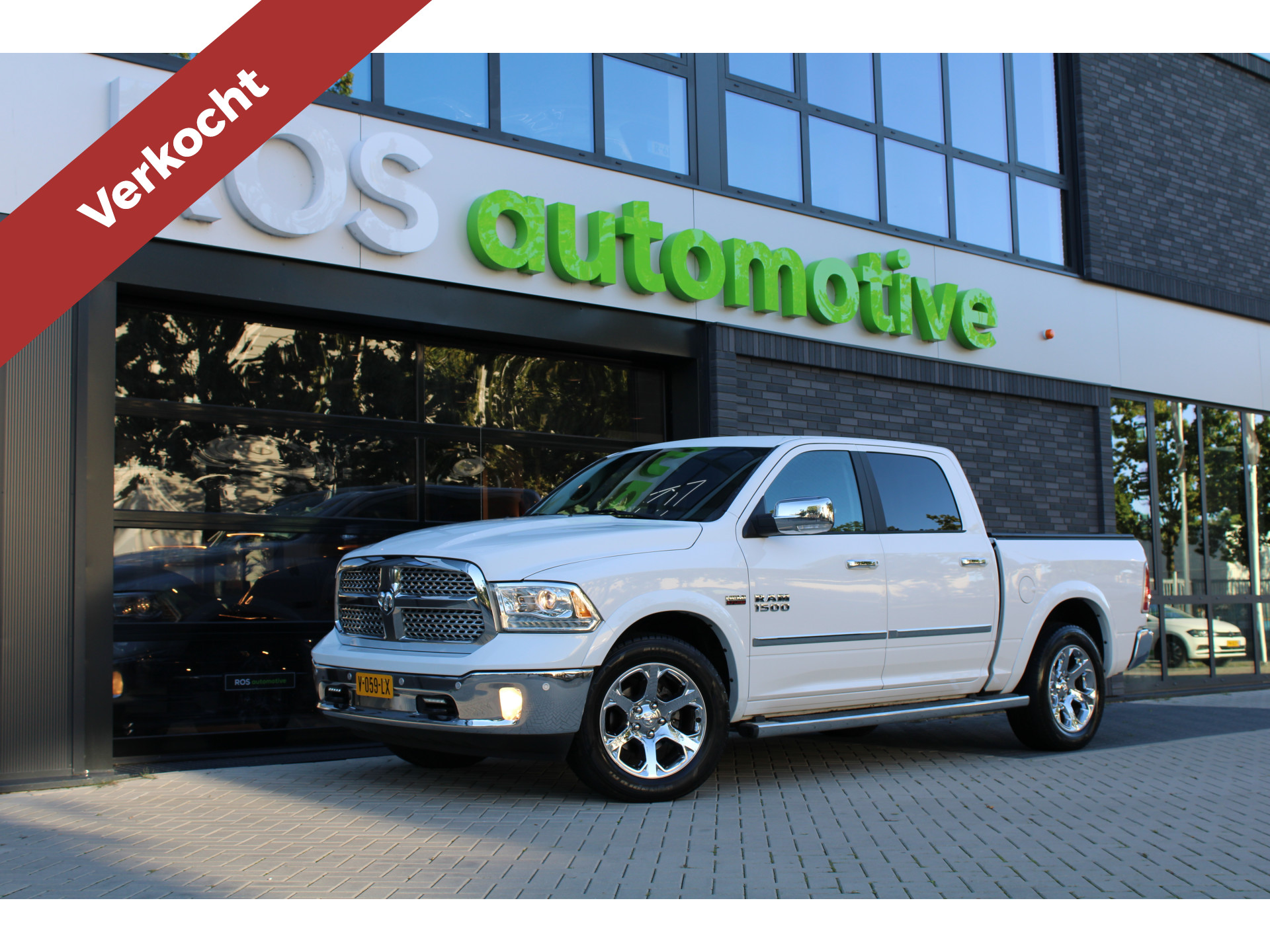 Dodge Ram 1500 5.7 V8 4x4 Crew Cab 5'7 47588769-0.jpg | ROS Automotive